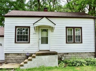 1246 Deforest Rd, Warren, OH 44484