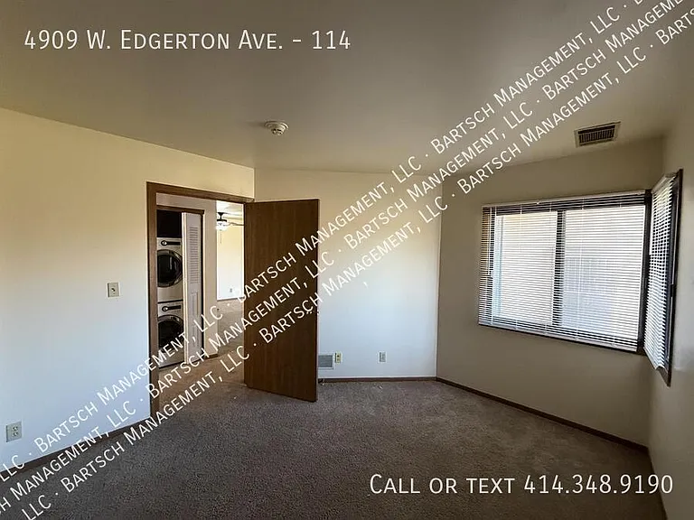 4909 W Edgerton Ave #114 — Photo 8