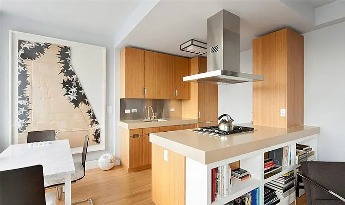 Rented by Compass | media 9