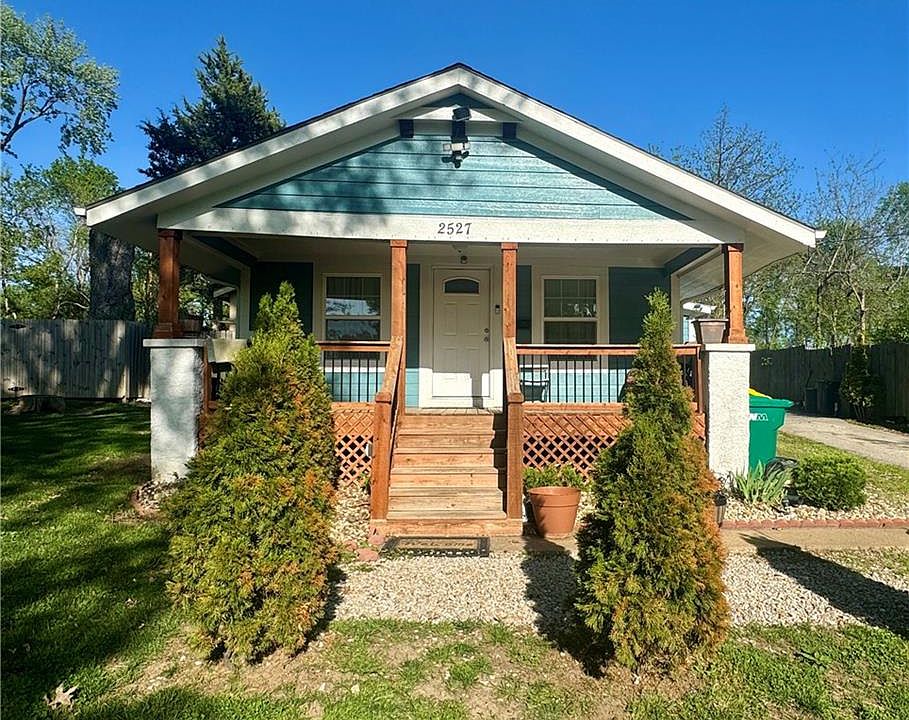 1st image of 2527 N 43rd St