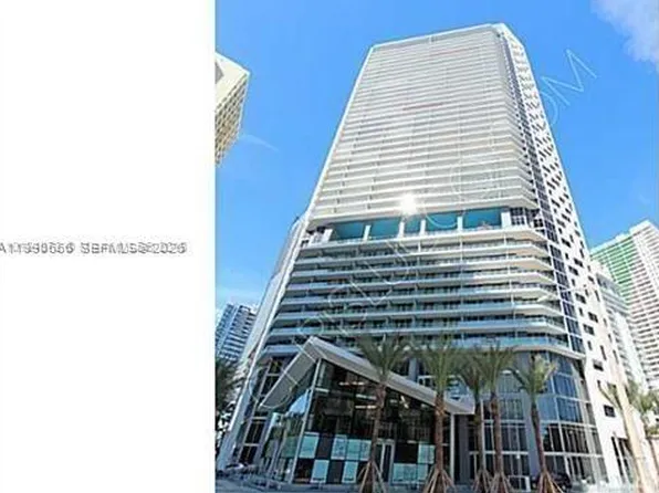 1300 Brickell Bay Dr, Miami, FL