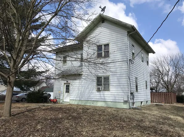 206 E Elm St, Buckley, IL 60918