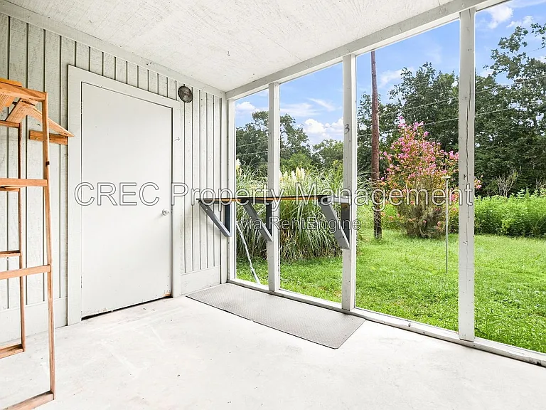 2736 Jobee Dr — Photo 17