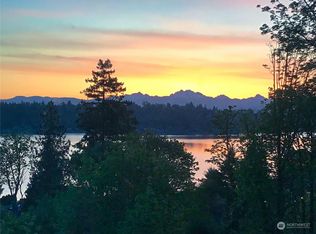 1035 94th Dr NE, Lake Stevens, WA 98258