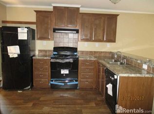 272 W Lawson Rd TRAILER 39, Dallas, TX 75253