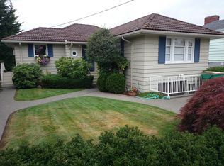 4103 Hillcrest Ave SW, Seattle, WA 98116