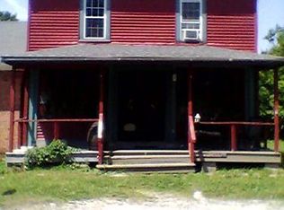 442 Center St, Pownal, VT 05261