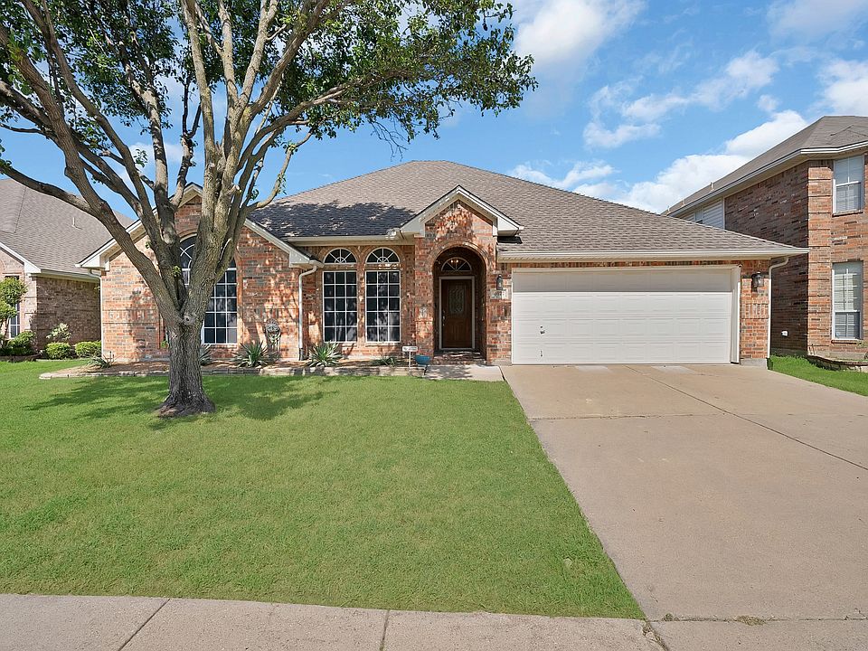 1st image of 4677 Vespesian Ln