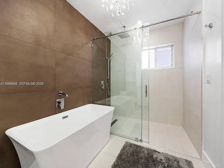6951 Miami Lakeway S — Photo 15