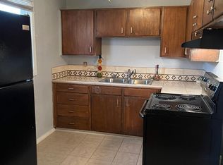 4807 E 40th Pl, Kansas City, MO 64130