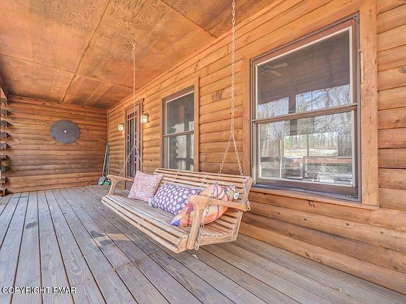 5th image of 131 Lobach Ln