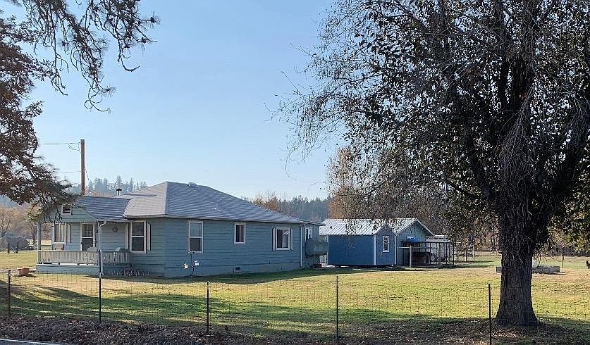 2nd image of 1458 Jenkins Ave
