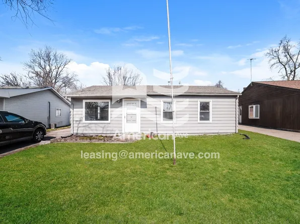 1609 Koch St, Pekin, IL 61554