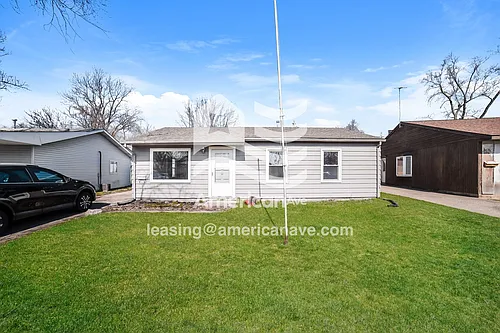 1609 Koch St Photo 1