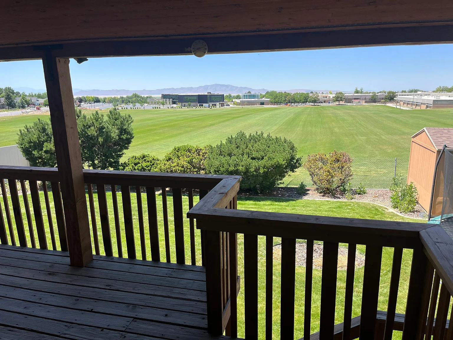 3 bed, 1800 sqft, $2,100 — Photo 3