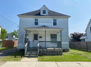 24 Newman St, Gloversville, NY 12078