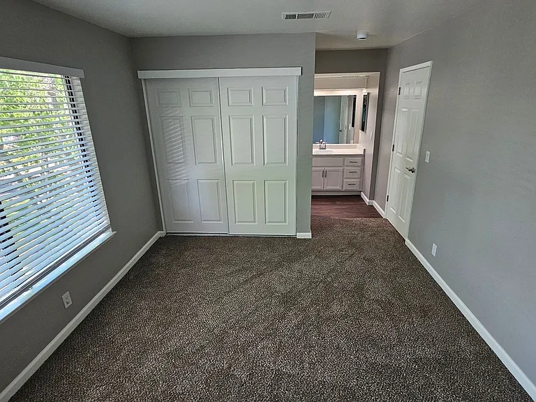 Arden Fair Apartments — Photo 51