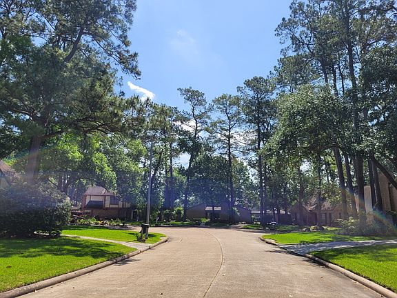 5th image of 11606 Moorcreek Dr