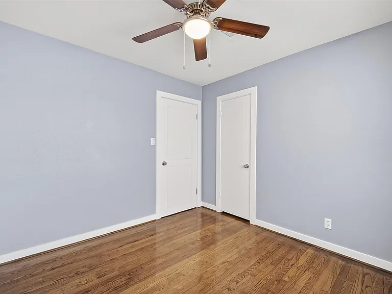 11226 Huggins Dr — Photo 21