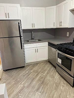 2nd image of 41-10 Bowne St APT 6S