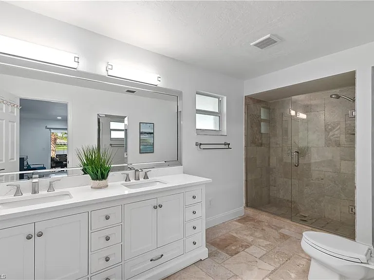 2500 Kings Lake Blvd — Photo 21