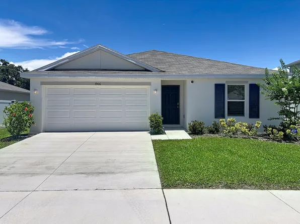 1906 Blue Stream St, Ruskin, FL 33570