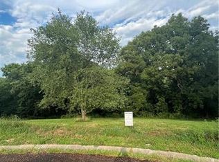 1001 Morristown Rd, Freeman, MO 64746