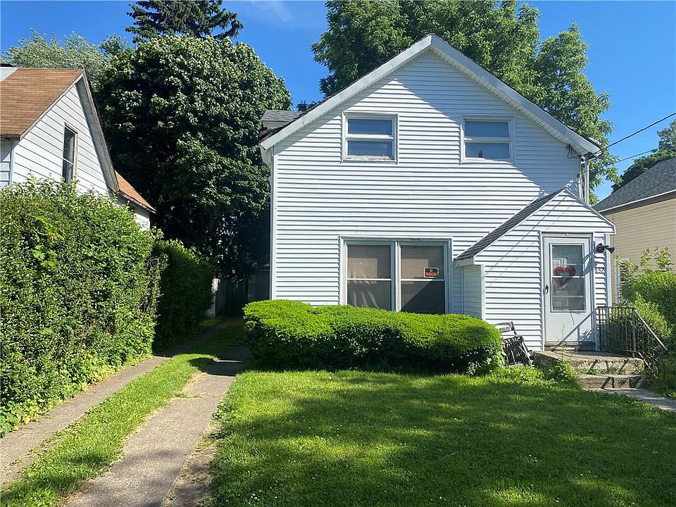 1st image of 837 E 22nd St