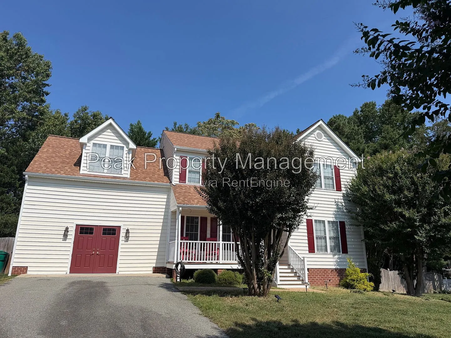 4 bed, 2.0 bath, 2244 sqft, $2,800 — Photo 2