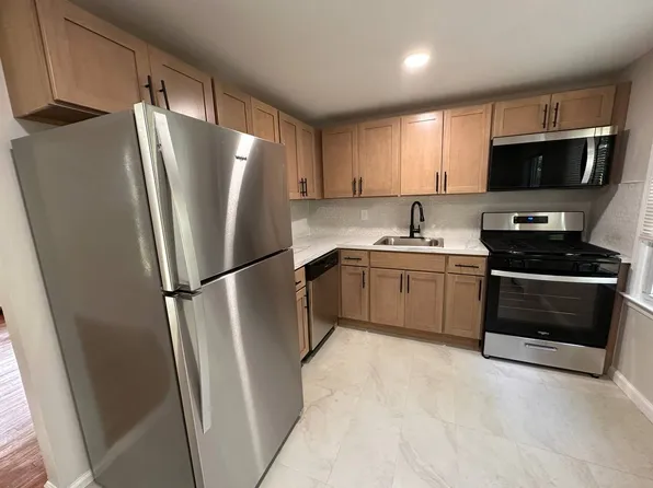 14 Byron Pl APT 2, Somerset, NJ 08873
