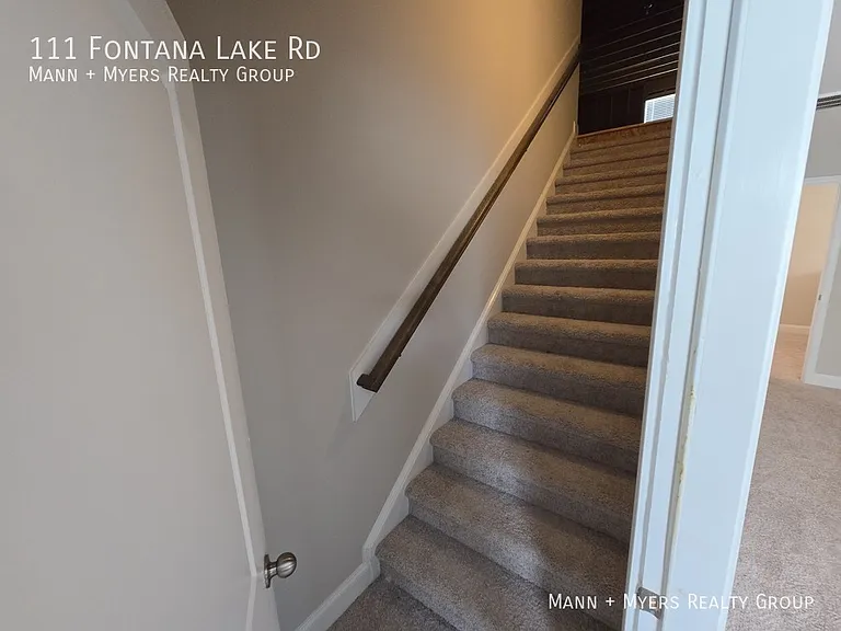 111 Fontana Lake Rd — Photo 47