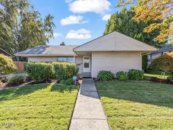 3312 Sharon Way, Yakima, WA 98902