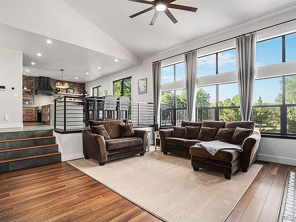 4th image of 10731 E 151st Pl