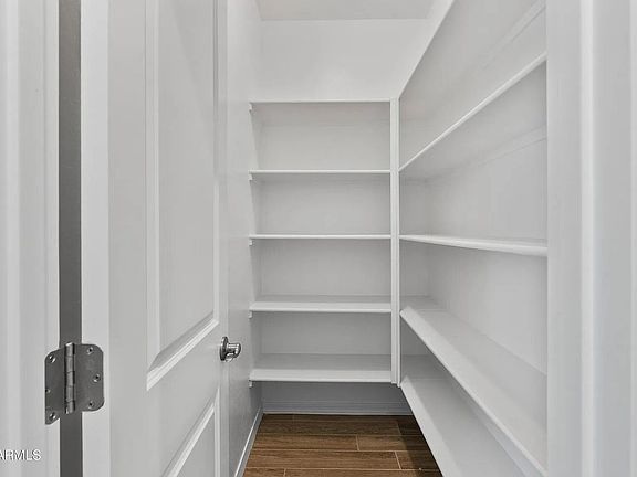 5th image of 15636 N 29th St Unit 1