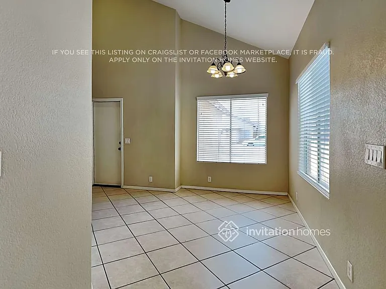 8849 W Fairmount Ave — Photo 5