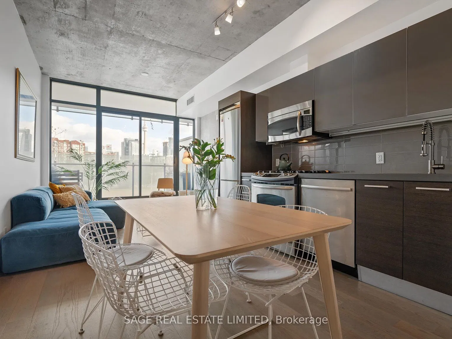 Parc Lofts — Photo 4