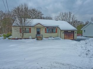 93 Kellar Ave, Schenectady, NY 12306