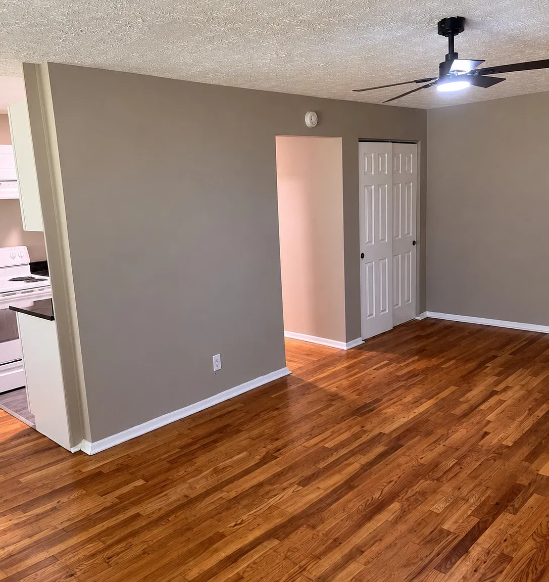 1668 Glen Parker Ave — Photo 4