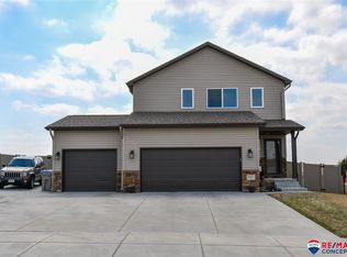 1541 W Lander Dr, Lincoln, NE 68521