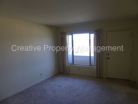 2nd image of 1496 Santa Clara Ave APT 5