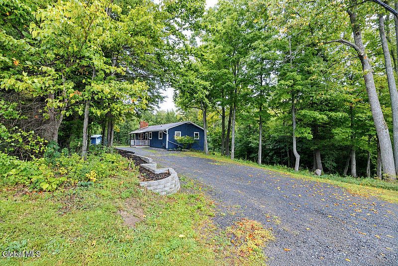 2nd image of 684 Knight Road