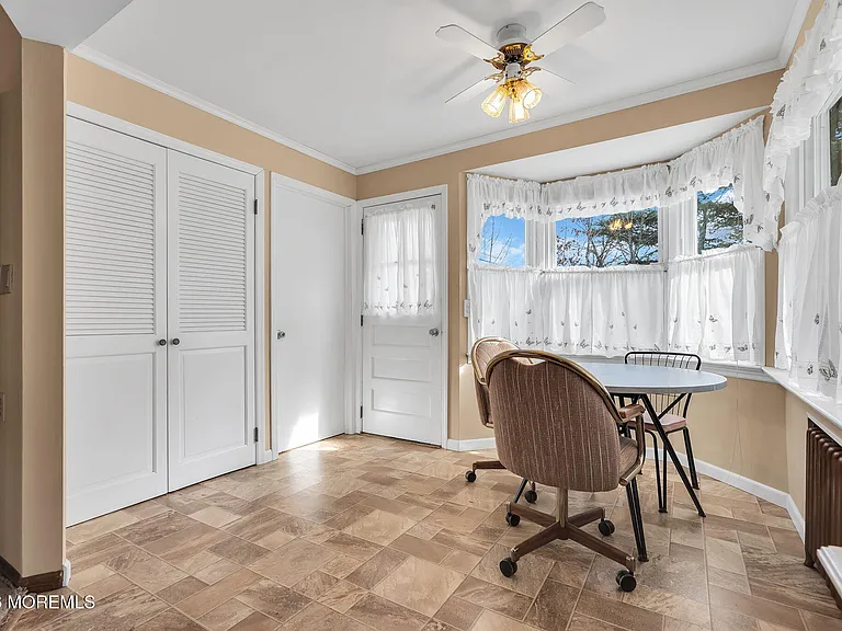 501 Cable Ave — Photo 24