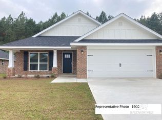 620 Mayflower Dr, Foley, AL 36535