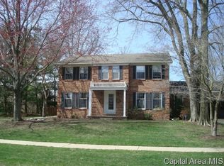 1305 Pine Valley Ct, Springfield, IL 62704