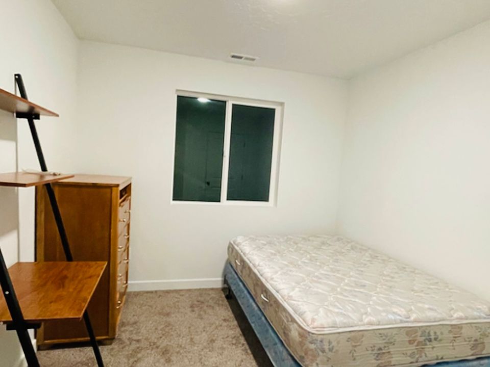 1st image of 488 N Trident Dr #488
