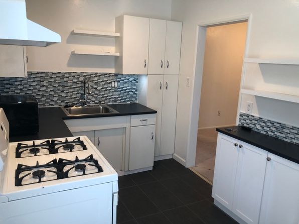 650 E Palm Canyon Dr #15