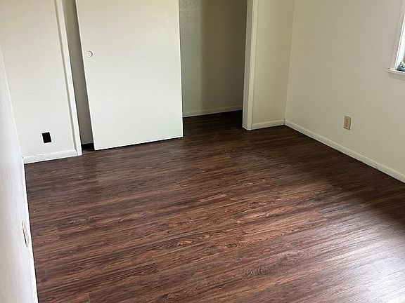 3rd image of 2440 Almandor Cir #1