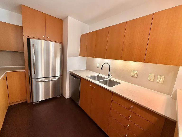 3200 6th Ave #208-2H — Photo 7