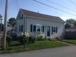 68 Lawson Ave, Acushnet, MA 02743