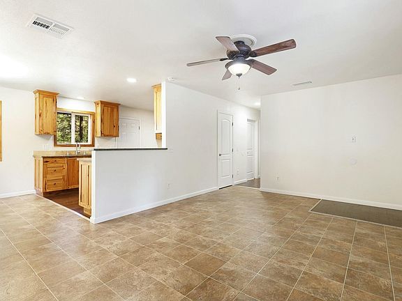 5th image of 30776 Bambi Dr